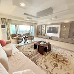 23 Floors Up Breathtaking Nile View 2Br In Maadi