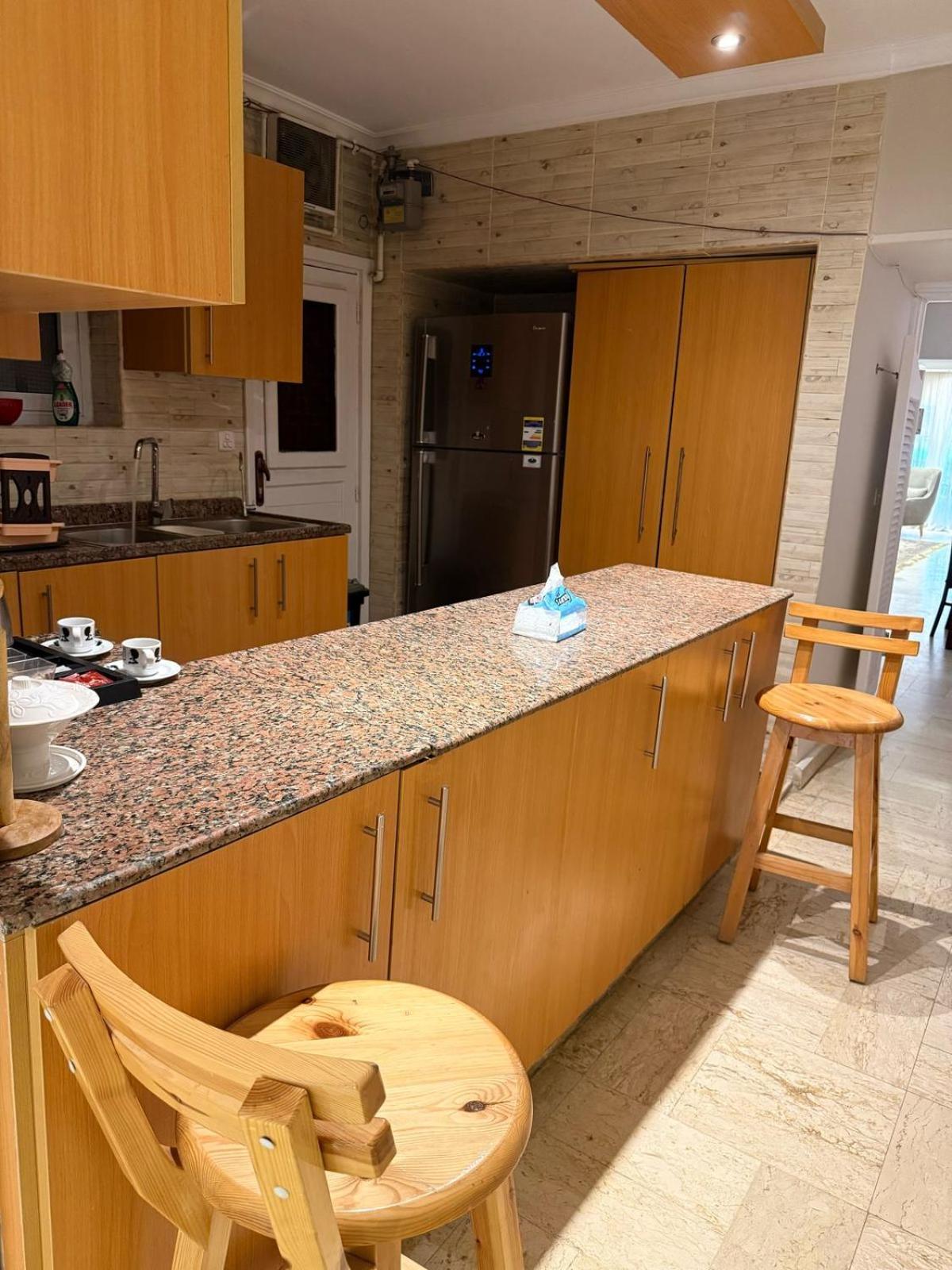 23 Floors Up Breathtaking Nile View 2br In Maadi * Cairo