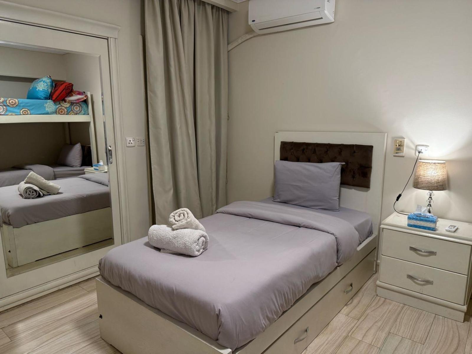 23 Floors Up Breathtaking Nile View 2br In Maadi Apartamento *